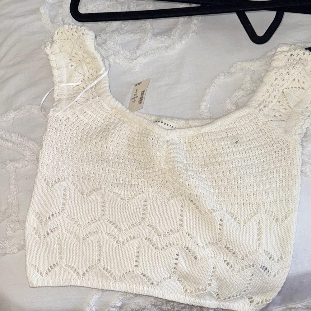 Aeropostale Cream Knit Top